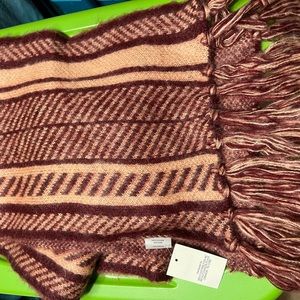 Maroon and cream scarf